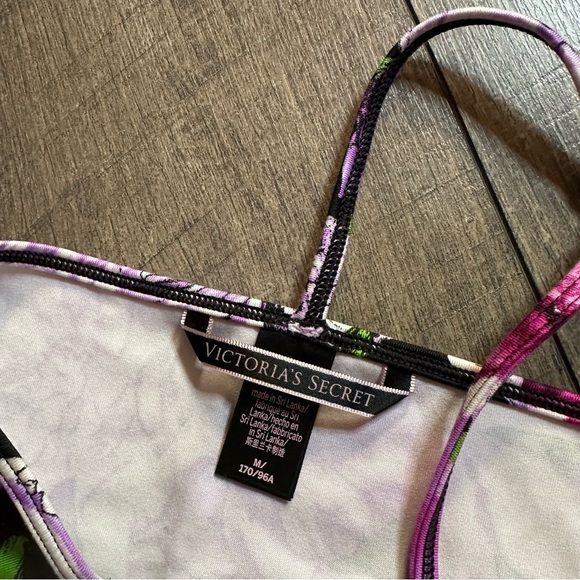 Victoria’s Secret Racerback Floral Crop Tank - Picture 4 of 7